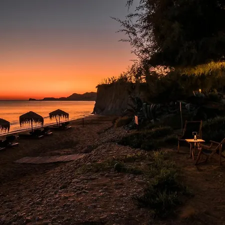 Argilos Suite-grand Blue 公寓 *