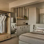 Argilos Suite-grand Blue شقة